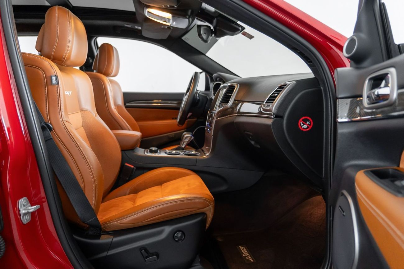 Jeep Grand Cherokee SRT