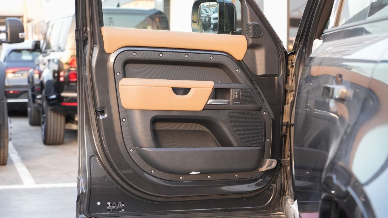 Land Rover Defender P400 110 X-Dynamic HSE 3.0L (7 Seater) 2025 MY EXPORT PRICE