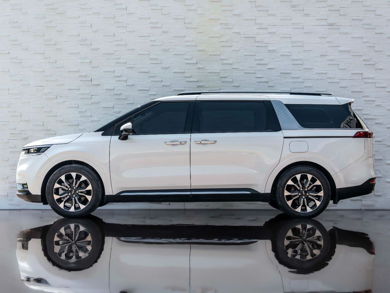 Kia Carnival SXL 3.5L