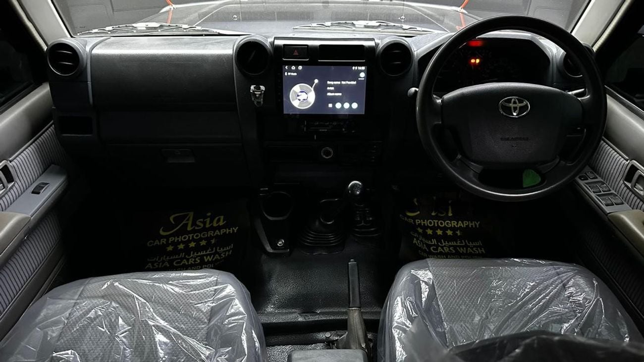 تويوتا لاند كروزر بيك آب 2020 RHD Dieael Full Option Very Clean and Perfect Condition