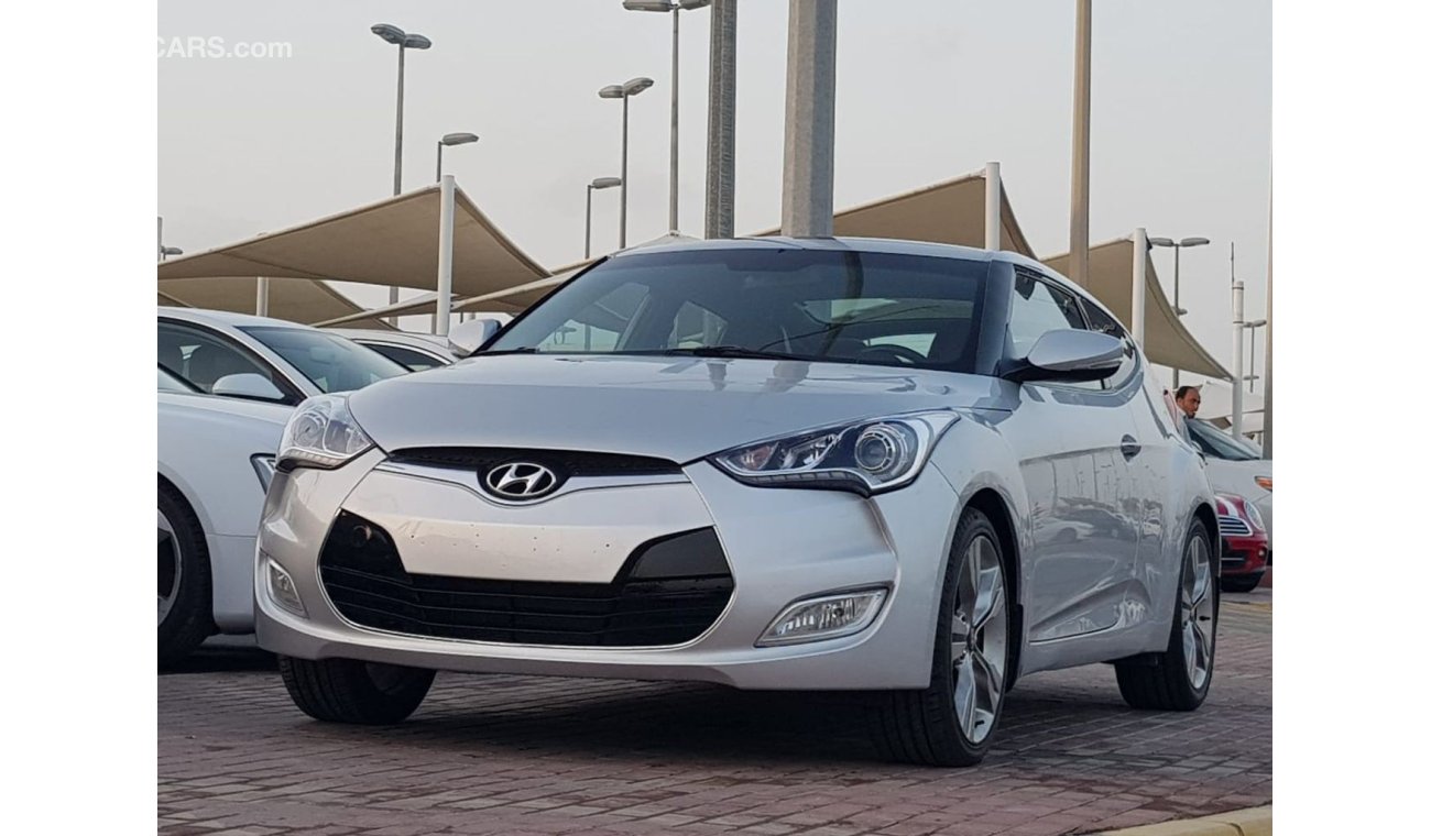 Hyundai Veloster Model 2015 GCC car prefect condition full service full option low mileage