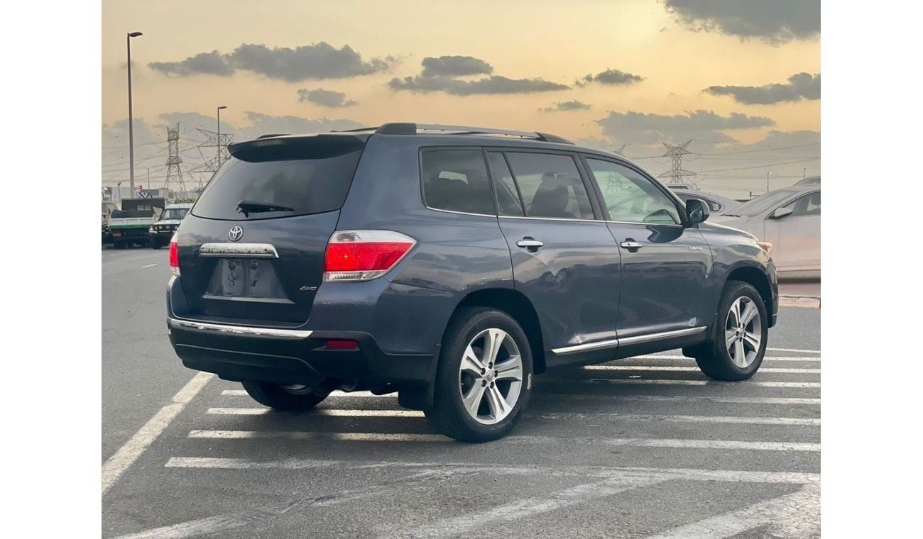 تويوتا هايلاندر 2012 Toyota Highlander Limited Edition Full Option - 3.5L V6 AWD 4x4 - 7 Seater Electric Seats - Rea