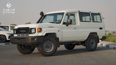 Toyota Land Cruiser 70 4.0L V6 - 4x4 Hard Top with Automatic Transmission - GCC Specs - Dual Tank - Fog Light