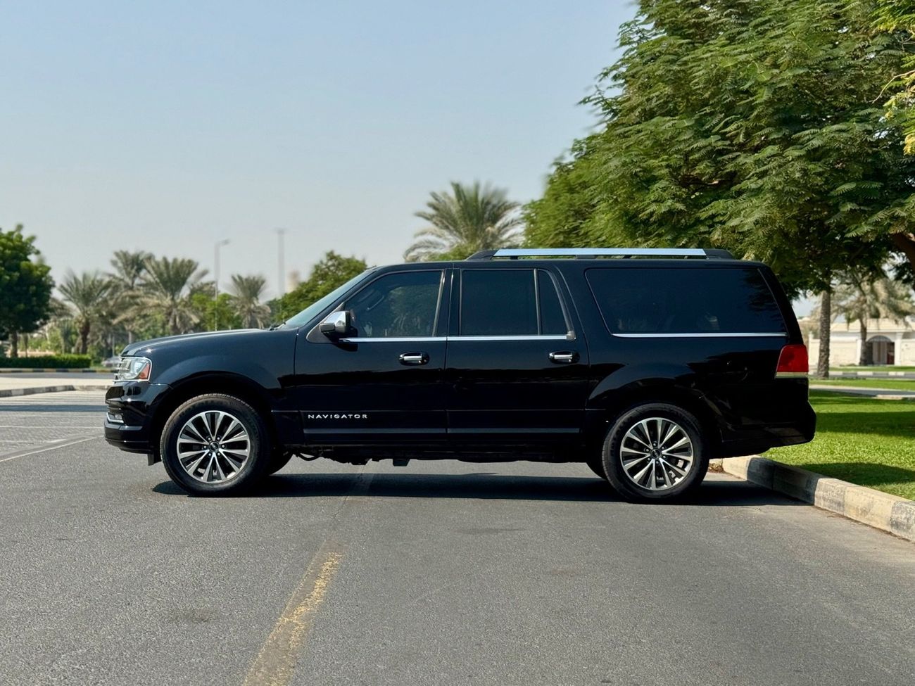 Lincoln Navigator L Reserve 3.5L (385 HP)