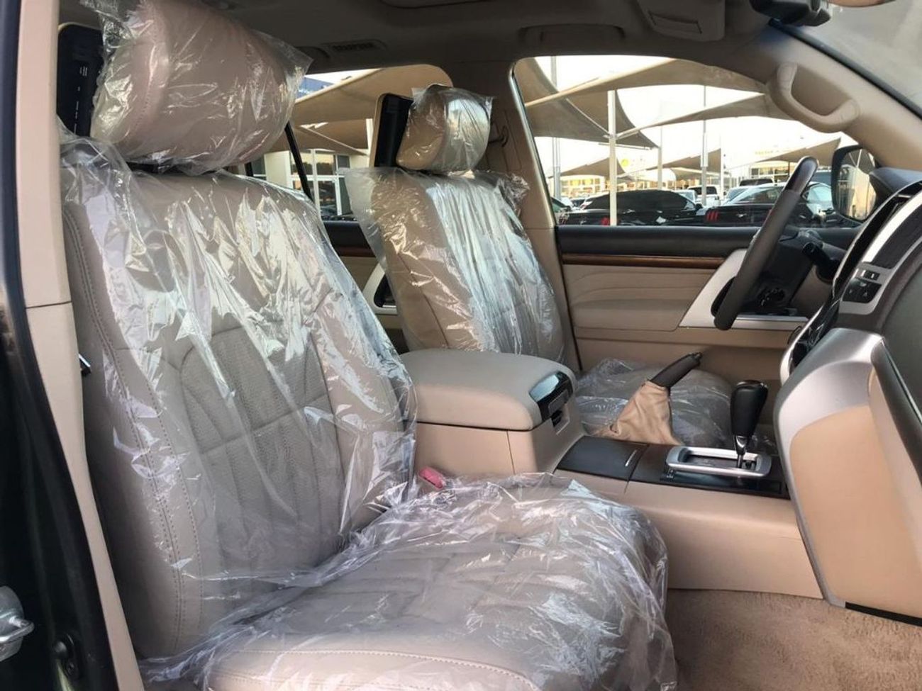 Toyota Land Cruiser Land Cruser,Model 2012, Color Green , KM 187000