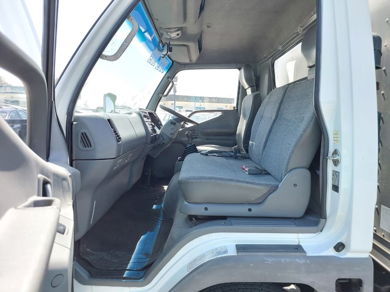 ميتسوبيشي فوسو كانتير MITSUBISHI CANTER TRUCK RHD 1995 MODEL 4.5 L DIESEL MANUAL(PM20499)