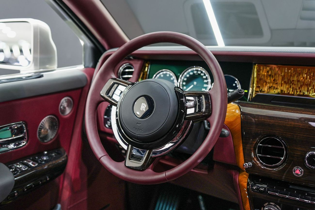 Rolls-Royce Phantom Std 6.8L 2023 Rolls Royce Phantom, Specially Ordered for Amitis, Dealer Warranty + Service!!