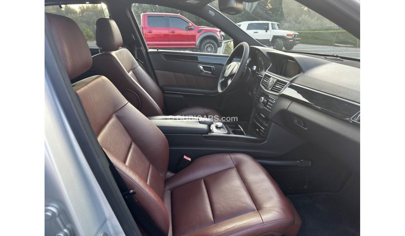 مرسيدس بنز E300 موديل 2010 خليجي حاله ممتازه من الداخل والخارج