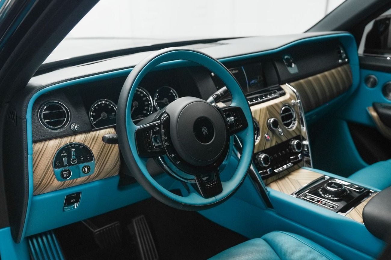 Rolls Royce Cullinan STANDARD Certified Pre-Owned | Warranty & Service