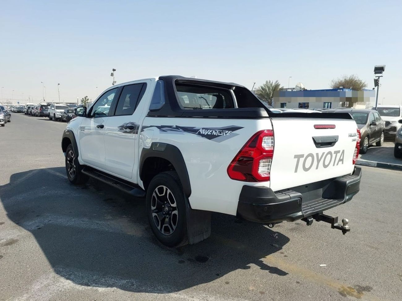 Toyota Hilux TOYOTA HILUX SR5 PICK UP RHD 2024 MODEL 2.8L DIESEL AUTOMATIC(PM21263)
