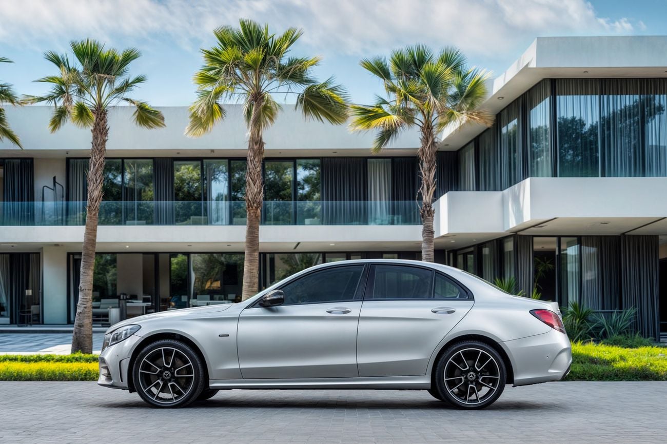 مرسيدس بنز C 300 C300E | 2,057 P.M | 0% Downpayment | PREMIUM PLUS