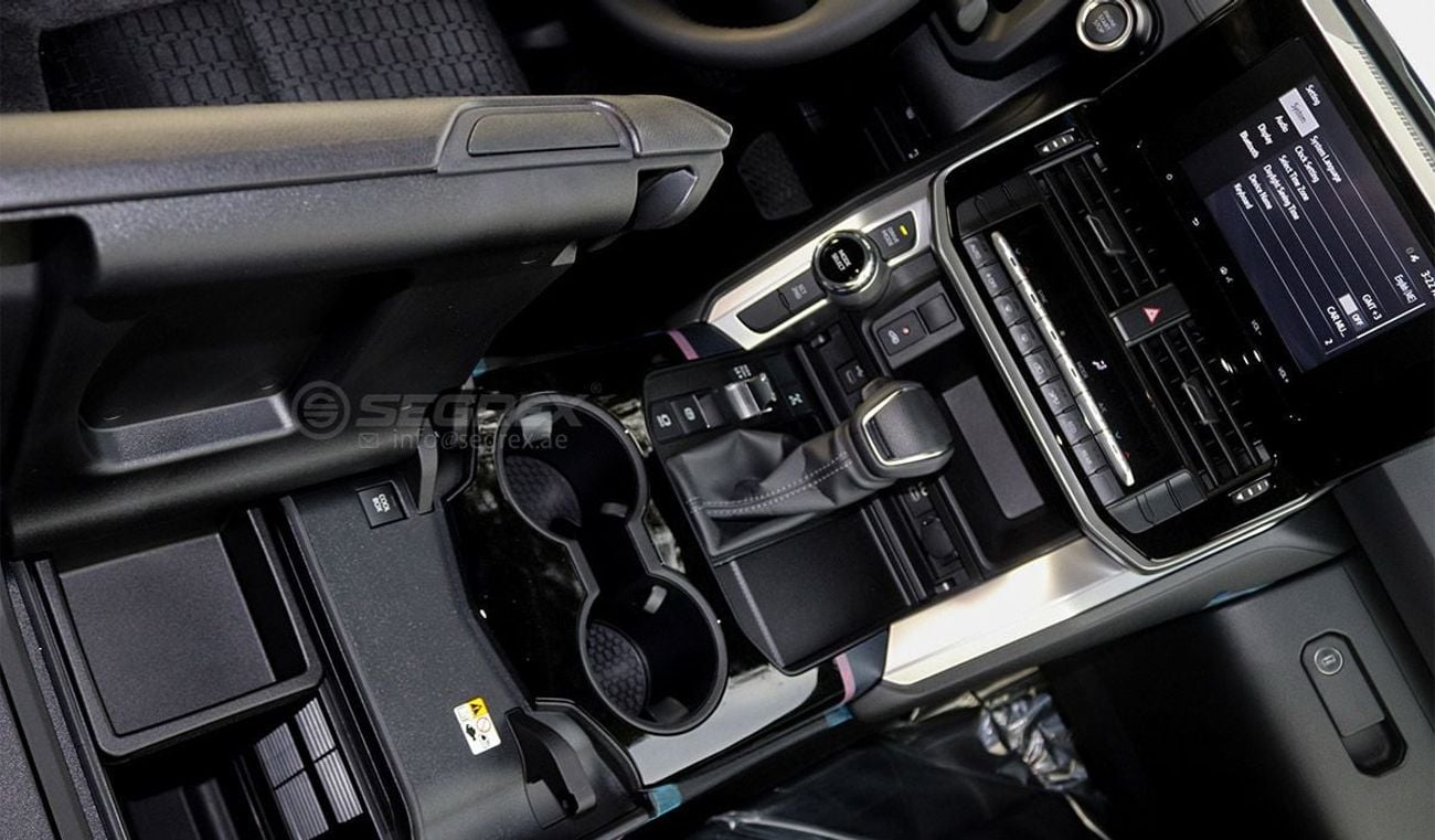 تويوتا لاند كروزر 2026 Model Toyota Land Cruiser (LC300) GXR, 3.5L Petrol 4WD 10A/T
