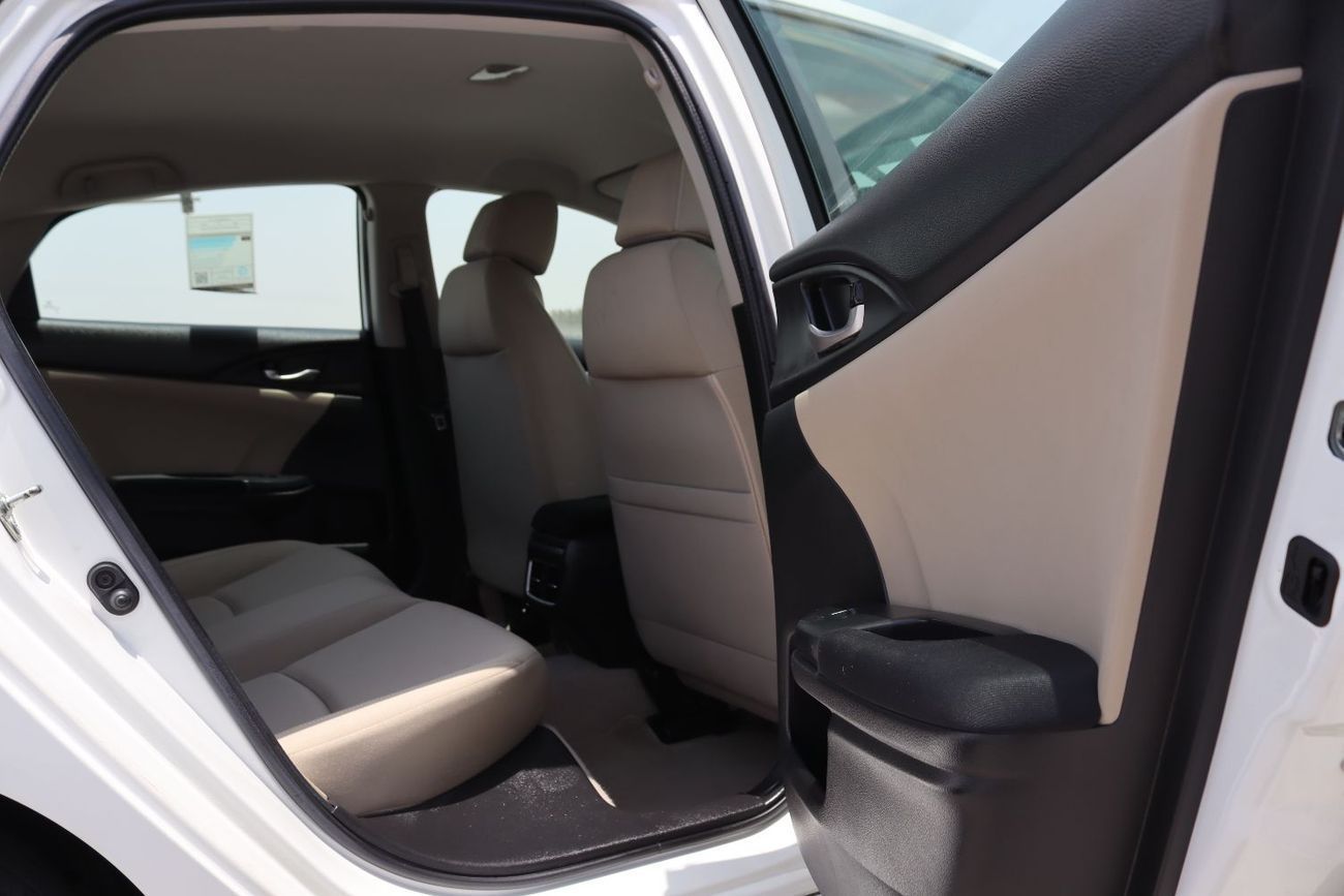 هوندا سيفيك هوندا سيفيك 2020 سياره خلجيه  بحالة ممتازه صبغ وكاله بدون حوادث  ممشى  KM115.000 بسعر 48000 درهم