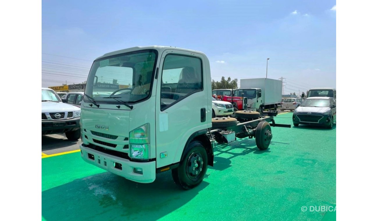 Isuzu NPR 4 ton