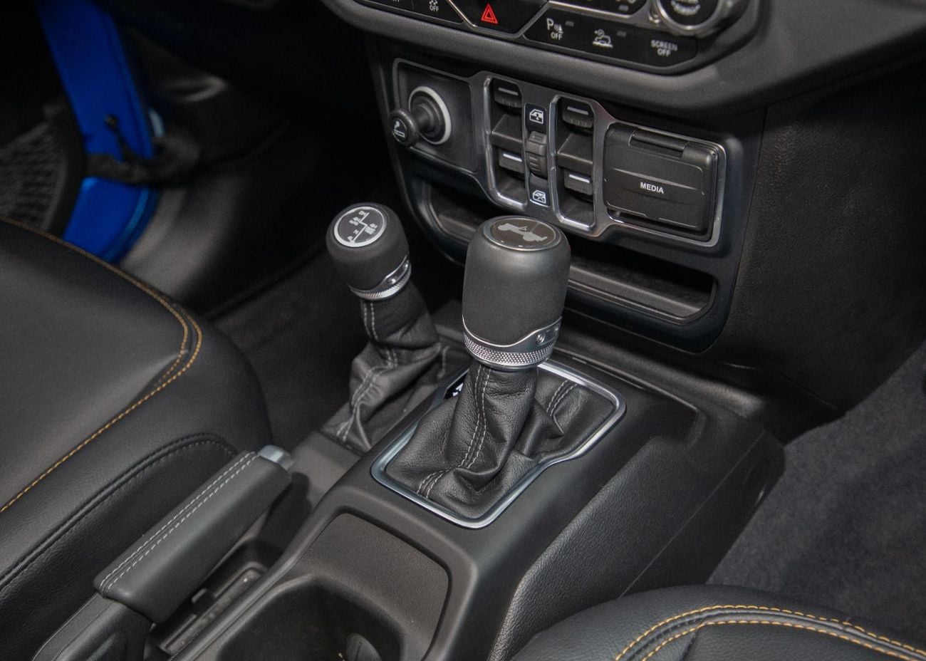Jeep Wrangler SAHARA