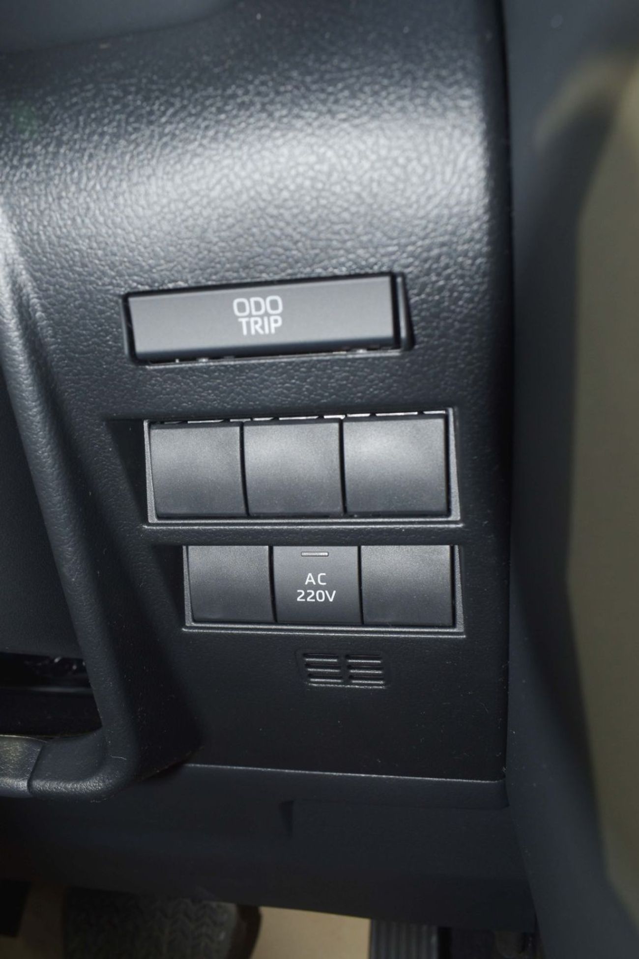 Toyota Land Cruiser Toyota Land Cruiser VXR 3.5L, Automatic Hybrid -2025