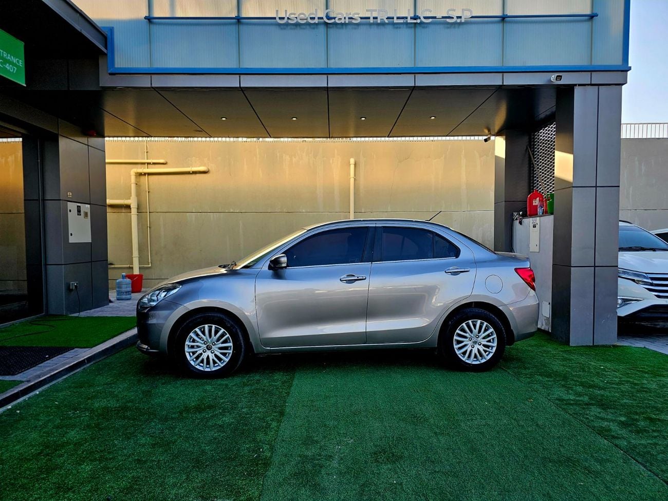 Suzuki Dzire DZIRE GLX / GCC / 1.2L V4 / 2 KEYS / LOW MILEAGE