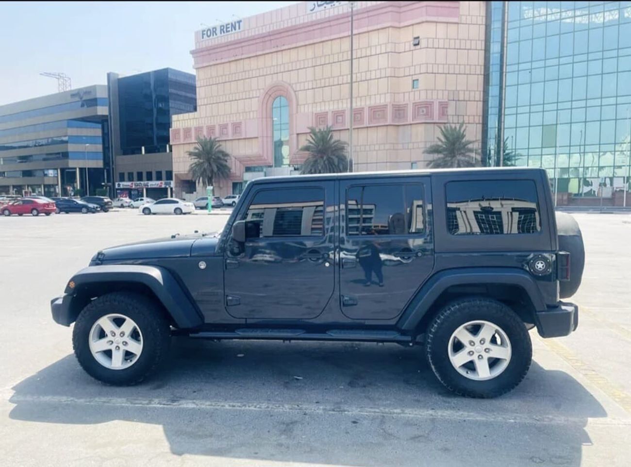 Jeep Wrangler Unlimited Sport 3.6L A/T