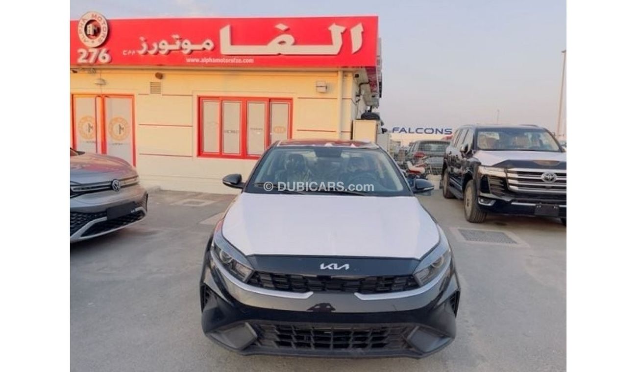 Kia Cerato 1.6L full option AT (Sunroof + Alloy wheels) Model  2022