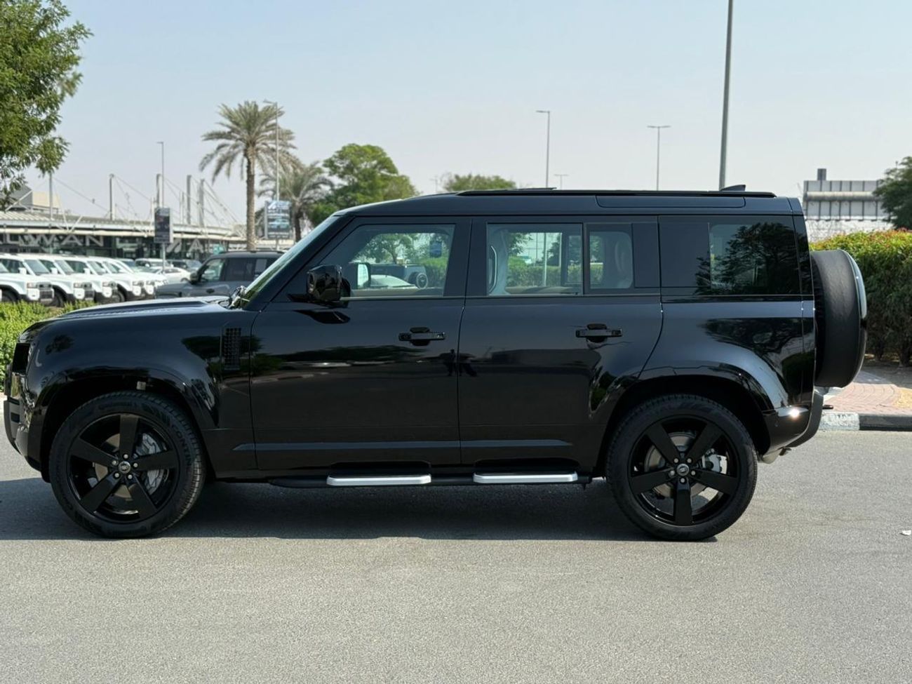 Land Rover Defender 2026 LAND ROVER DEFENDER P400 HSE GCC BRAND NEW + WARRANTY