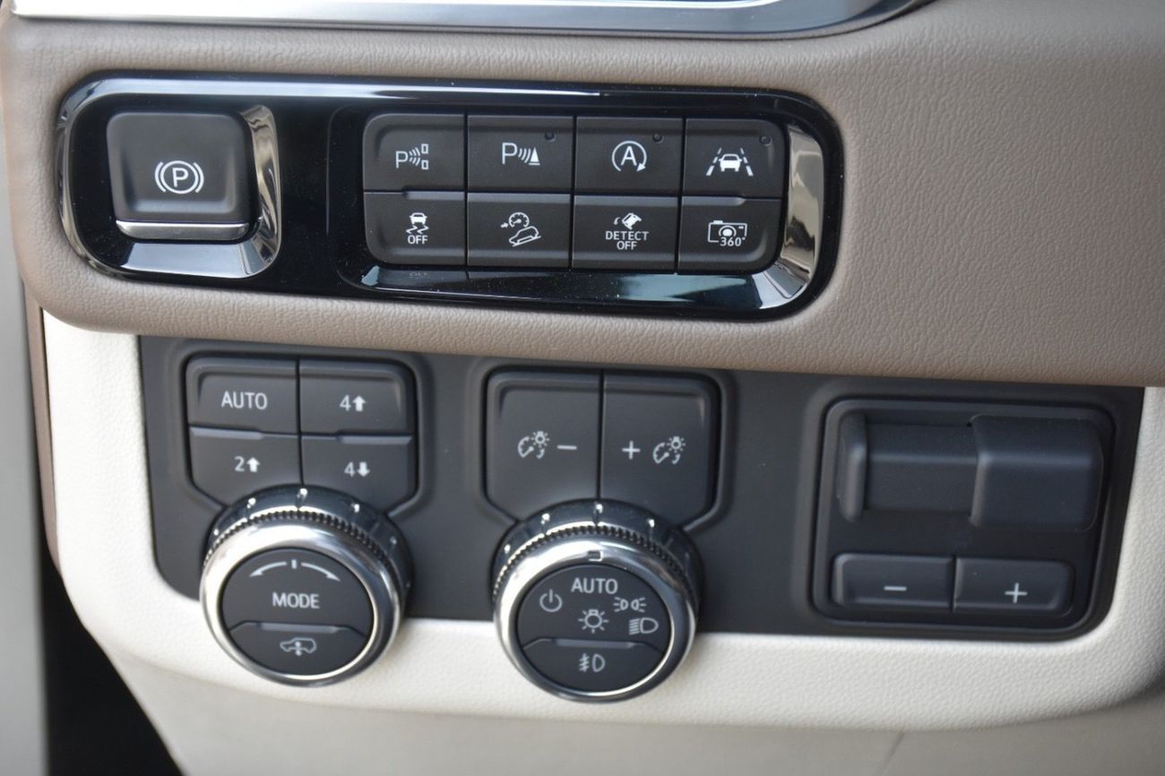 جي أم سي يوكون 6.2 V8 Denali (AWD)