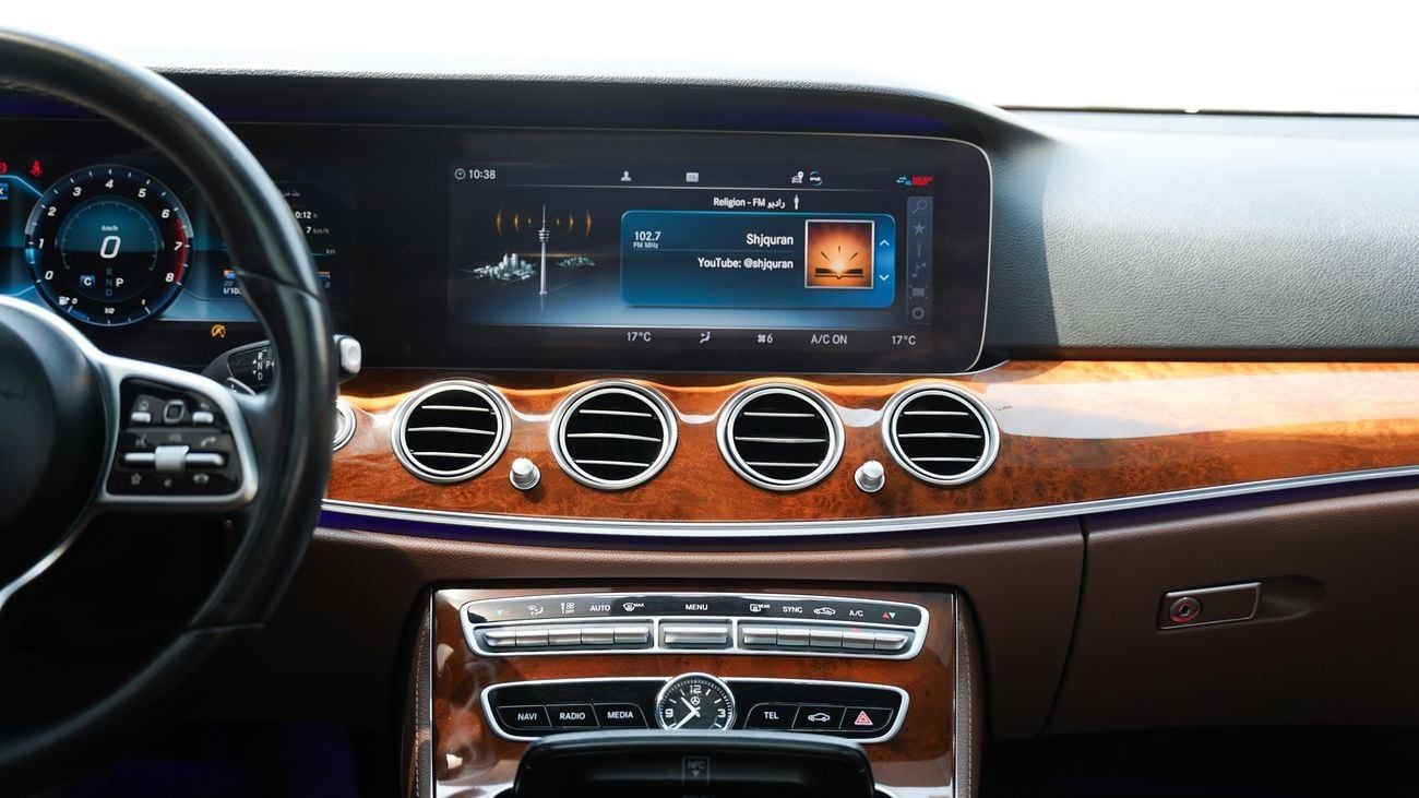 مرسيدس بنز E300 PREMIUM PLUS