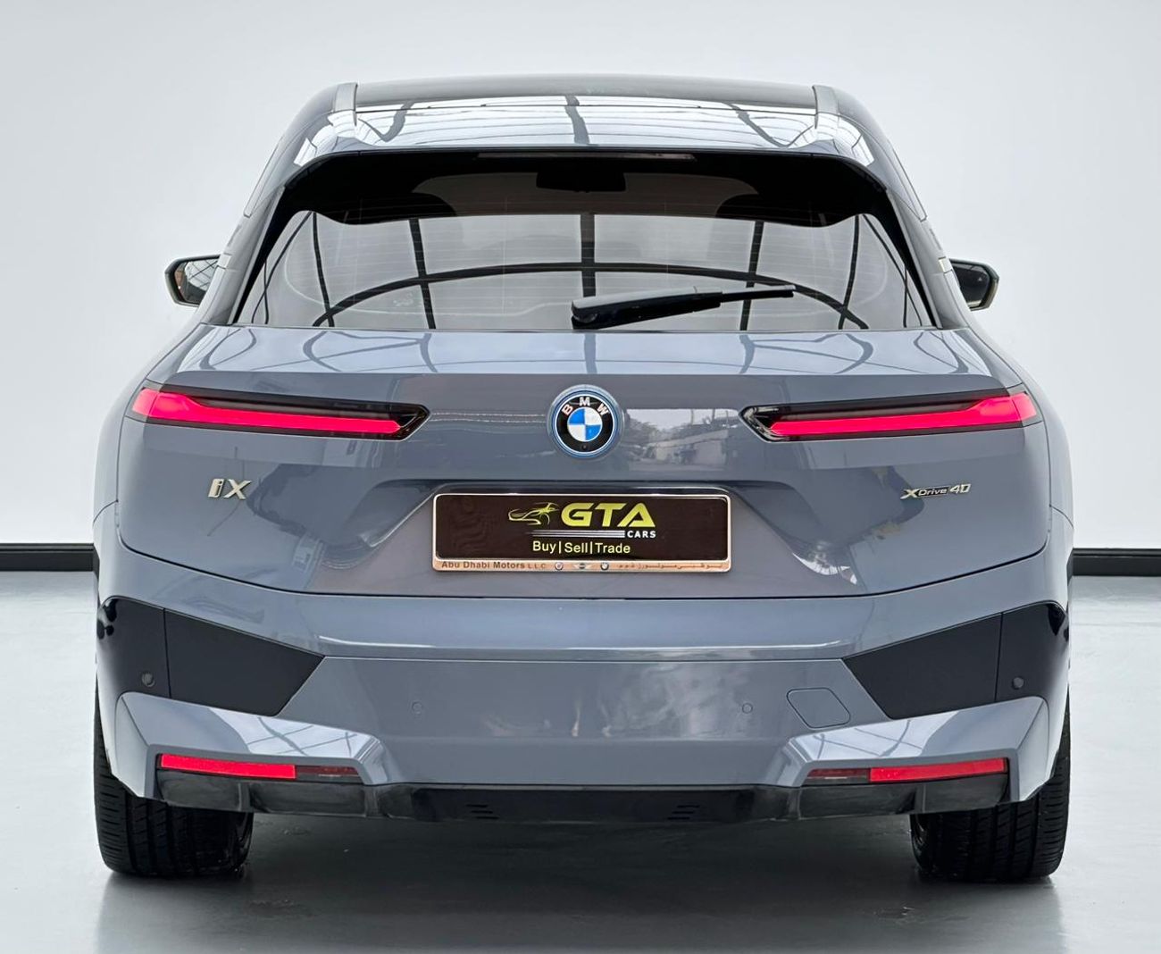 BMW iX 2023 BMW iX xDrive40i, BMW Warranty + Service Contract, BMW Full Service History, GCC