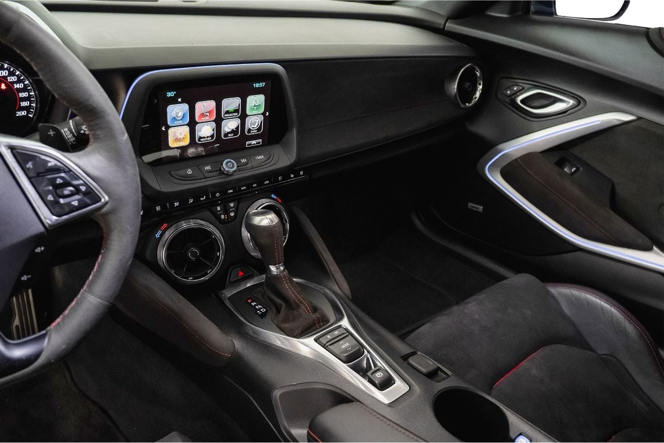 شيفروليه كامارو ZL1 CARBON FIBER ZL1