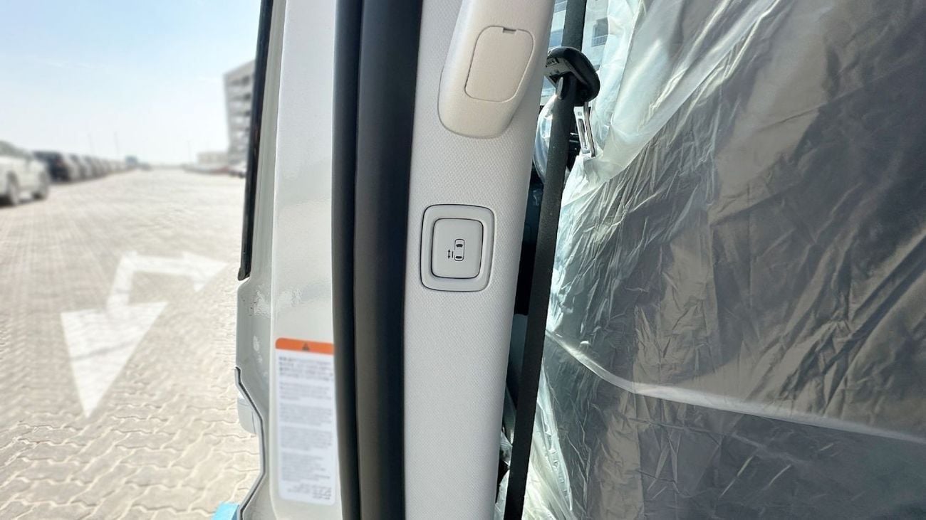 هيونداي ستاريا Hyundai STARIA 3.5L 11 STR Premier AT