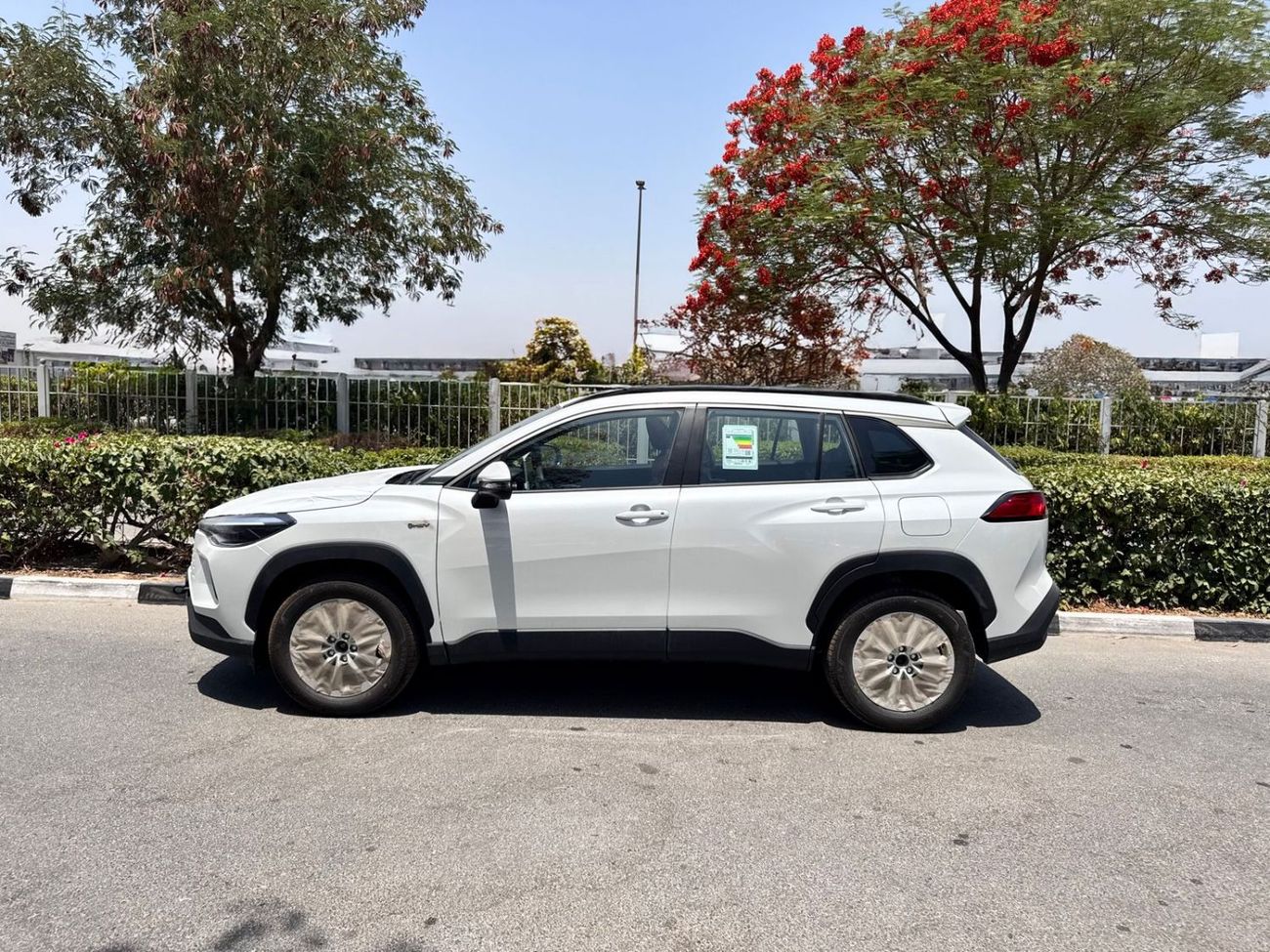 Toyota Corolla Cross 1.8L GLI (HEV)