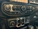 Jeep Wrangler Unlimited SAHARA 3.6L Pentastar V6 - 6-cylinder 8-speed automatic