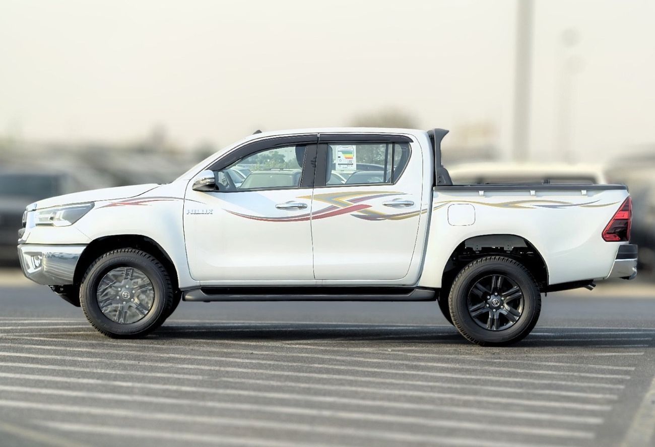 تويوتا هيلوكس GLX 2.7L Double Cab Utility 4WD A/T