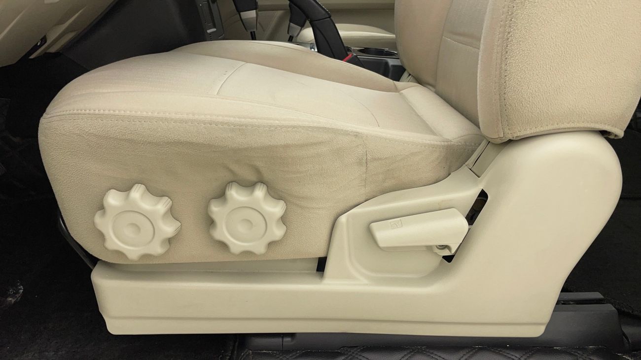 ميتسوبيشي باجيرو GLS MID 3.5 | بدون دفعة مقدمة | اختبار القيادة في المنزل