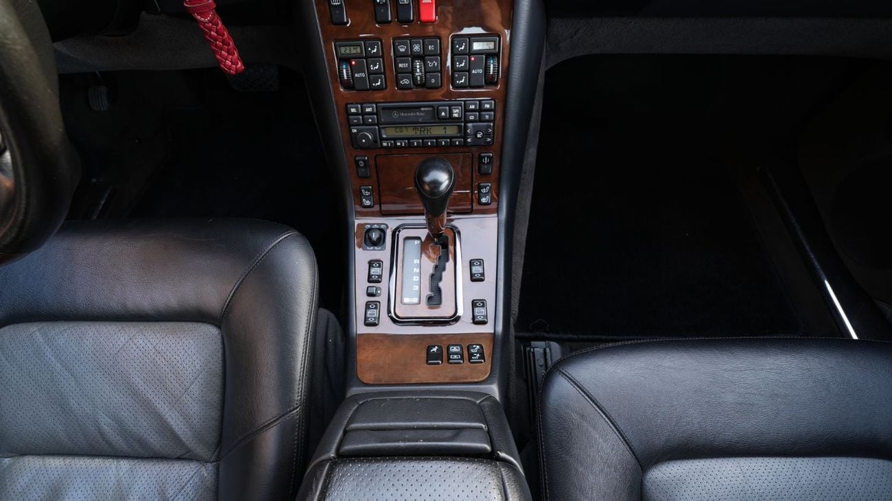 مرسيدس بنز CL 600