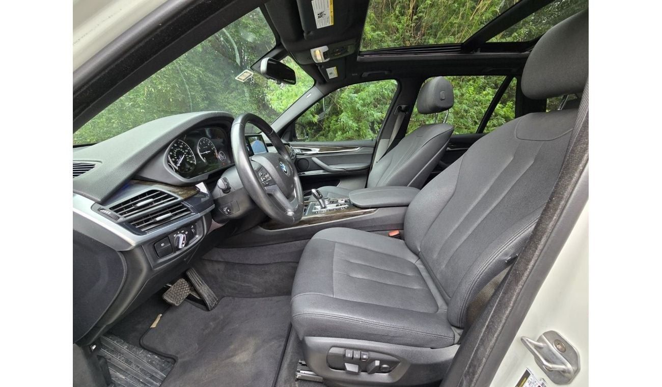 بي أم دبليو X5 40i xLine 3.0L (5 Seater) BMW X5e Xdrive40e 2018 //CLEAN TITLE //ORIGINAL PAINT //ACCIDENTS FREE