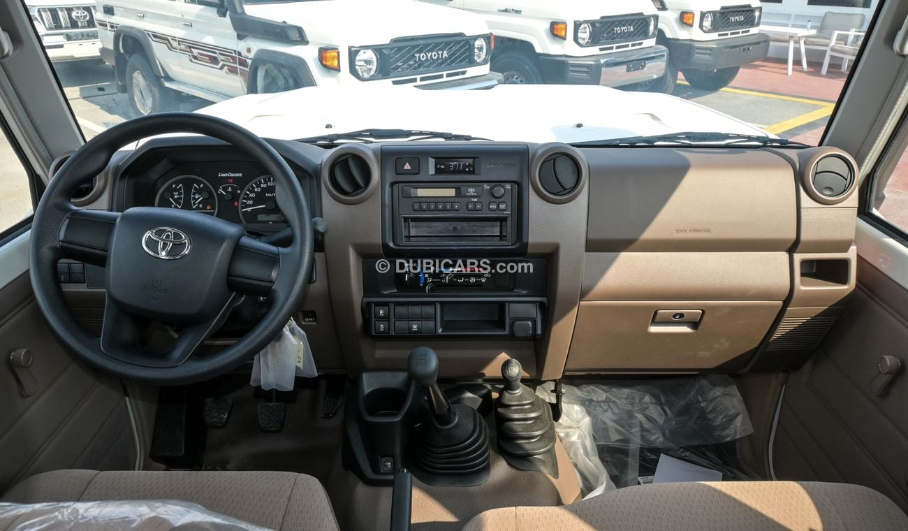 Toyota Land Cruiser 70 LC78 4.5L V8 YM 2024 BASIC