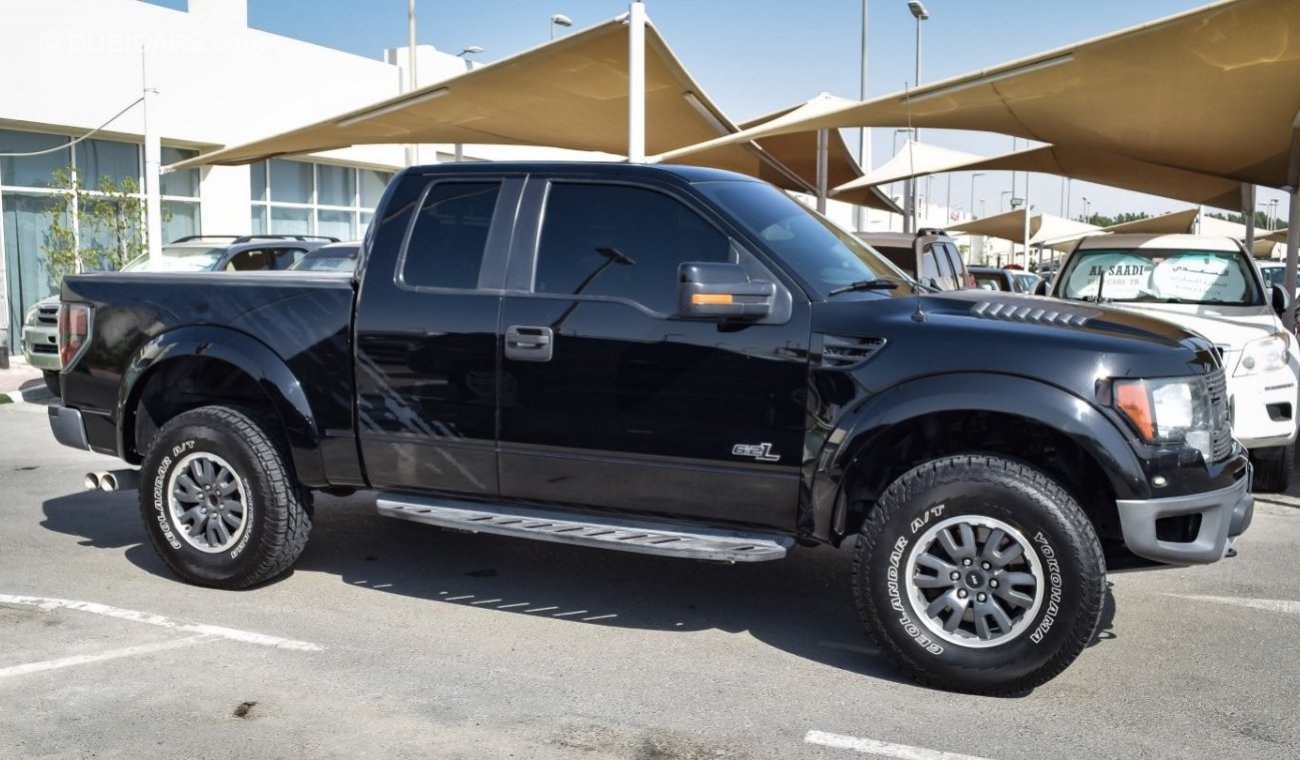 Ford Raptor 6.2 L SVT