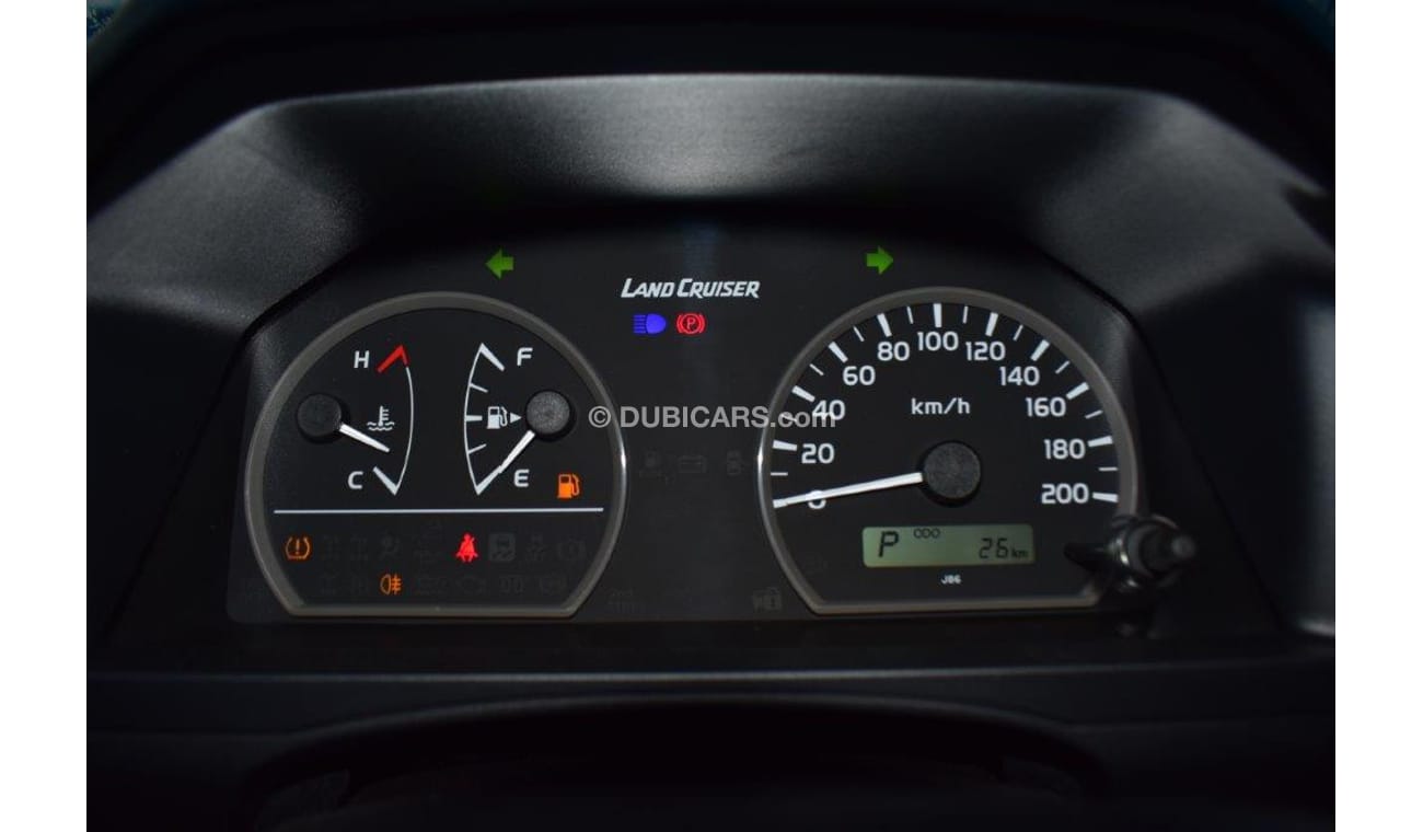 Toyota Land Cruiser Pick Up 79 Double Cab 2.8L Turbo Diesel 4WD Automatic