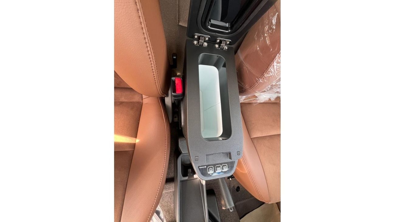 Toyota Land Cruiser 70 LC71 Capsule 4.0L Petrol V6 Full Option