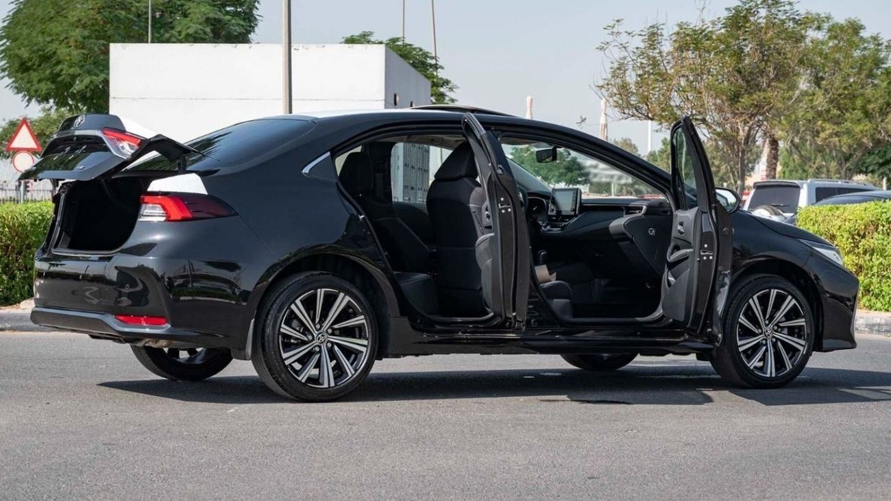 تويوتا كورولا 1.6L PETROL, FULL OPTION, PUSH START, SUNROOF 2023