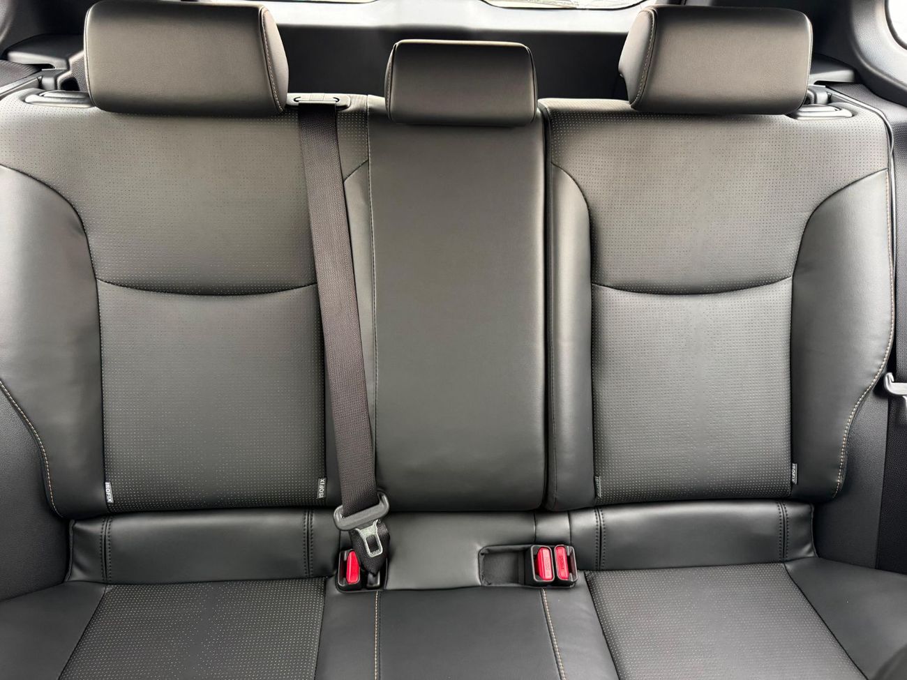 Toyota Corolla Cross Facelift 2.0L HEV FWD 2025 Export Price @ 72,500 AED