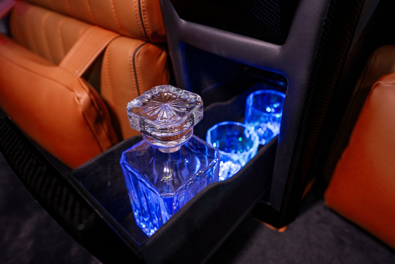 Mercedes-Benz V 250 2023 VIP MERCEDES GCC V250 - 2 Years Warranty by VLINE Design Factory DUBAI (5479)