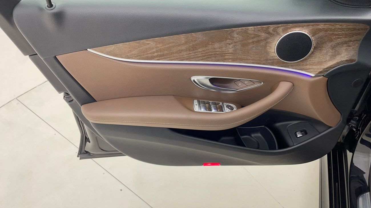 Mercedes-Benz E200 AVANTGARDE 2 | Zero Down Payment | Home Test Drive