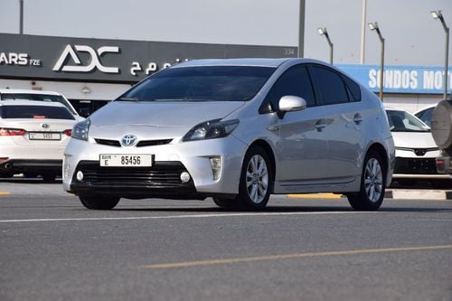 Toyota Prius STD (NON GCC) 1.8L Hybrid (Japanese Specs)
