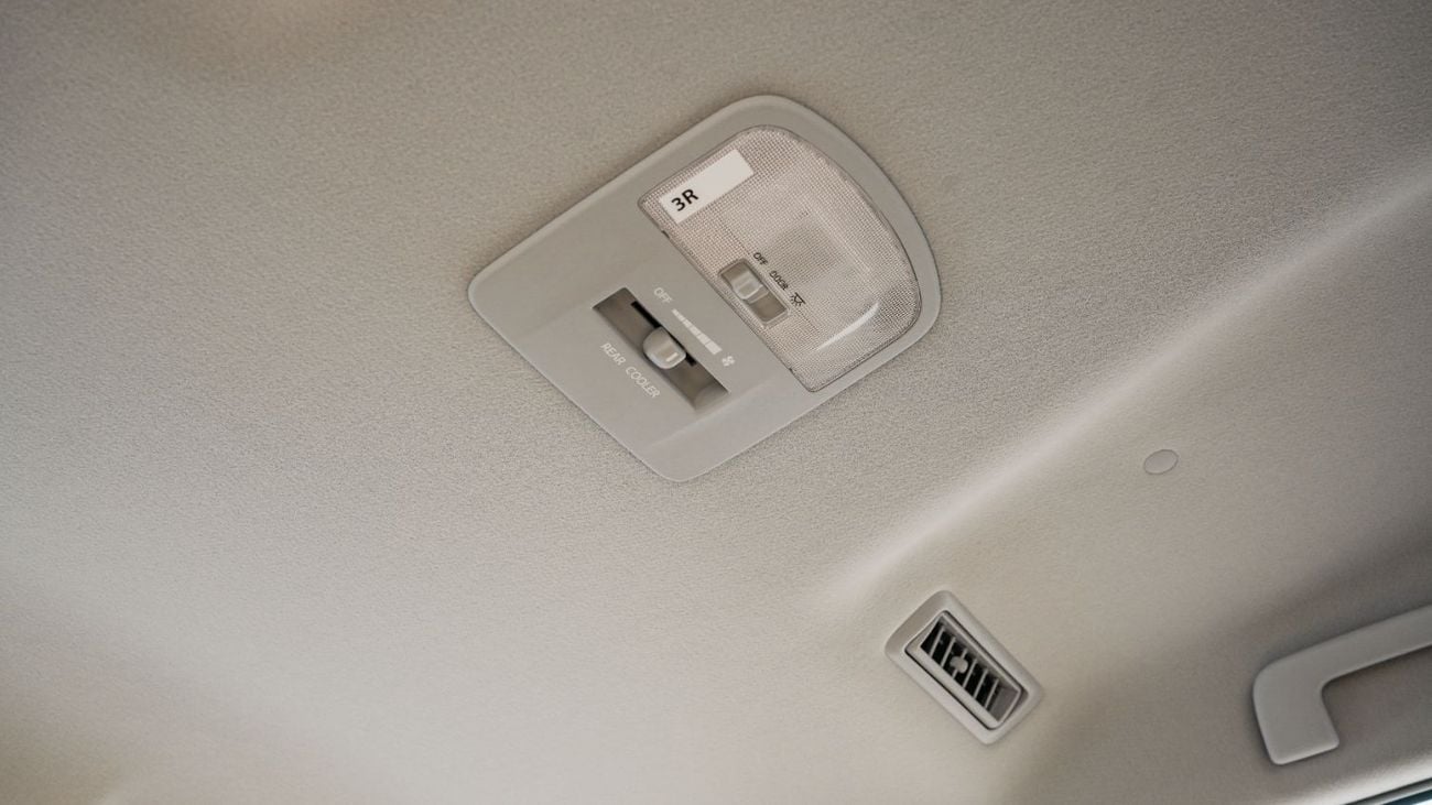 Toyota Fortuner 2026 Toyota Fortuner GX 2.7 AT Petrol (White-Tan) RWD