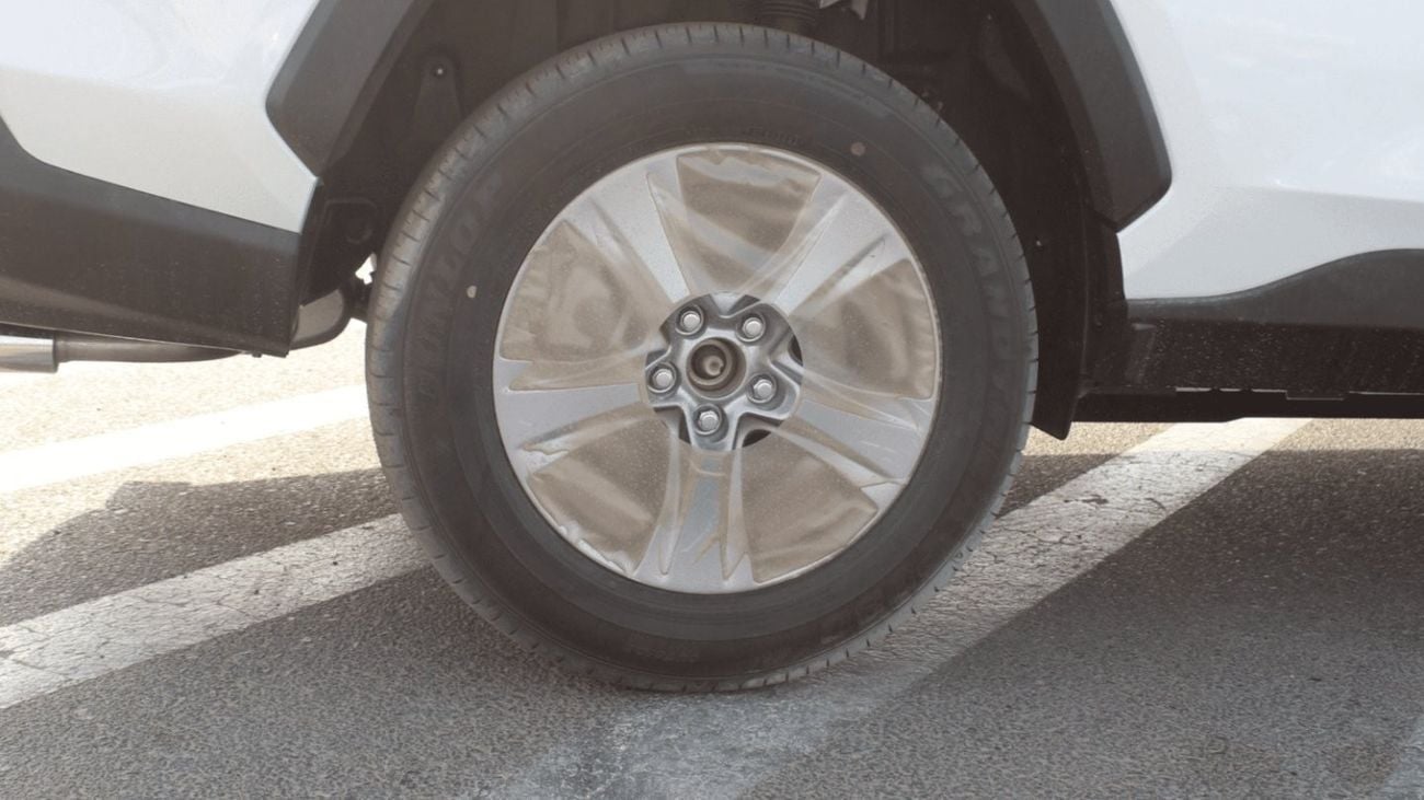 Toyota RAV4 LE RAV4 2.L 4WD 2024