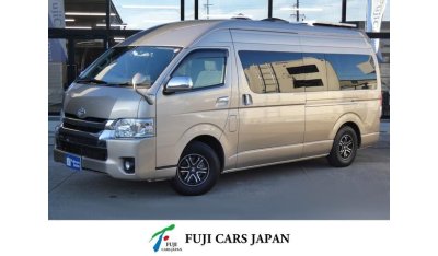 Toyota Hiace TRH226K