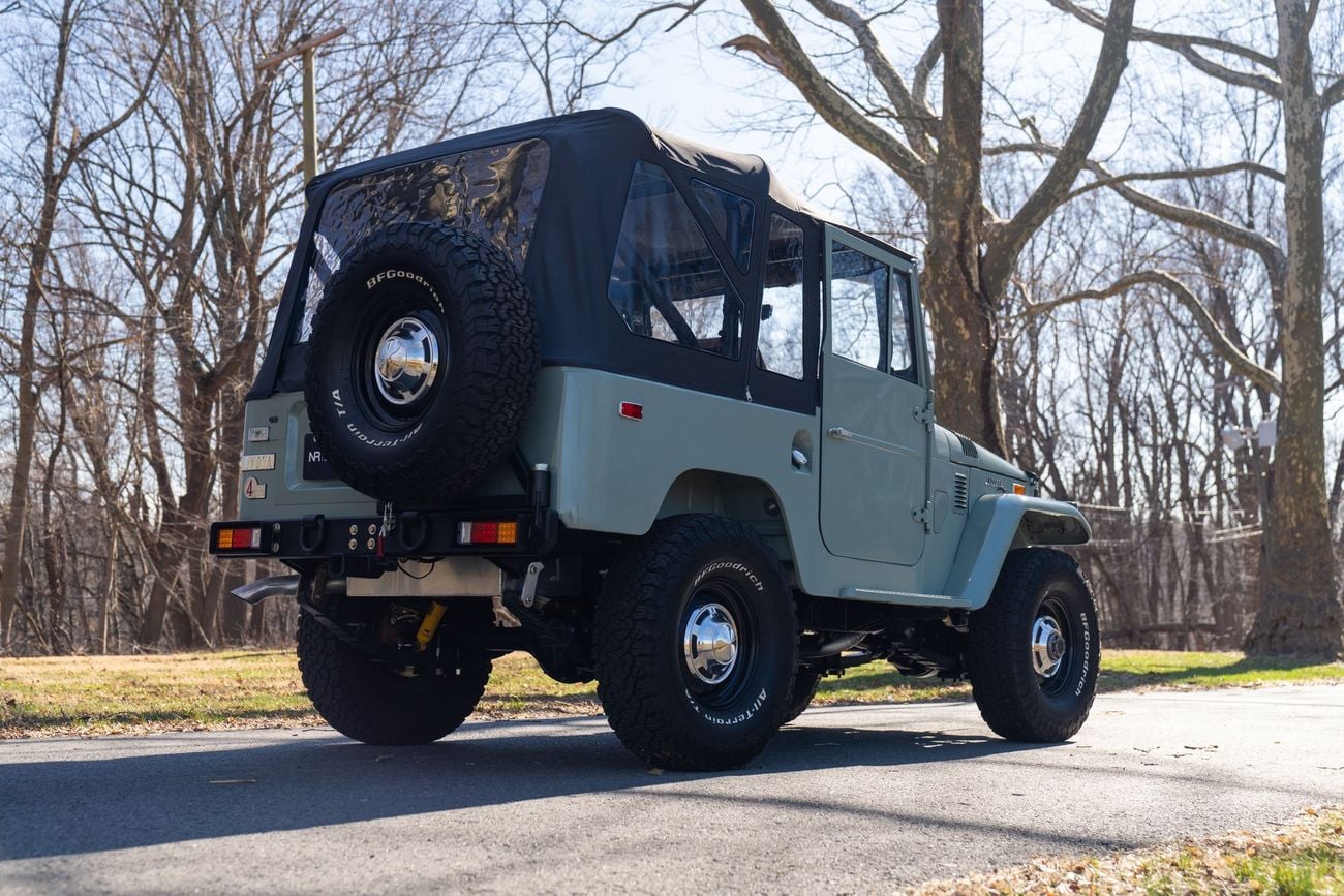 Toyota FJ Cruiser LS3 Swap, 5 Speed Manual, Restomod