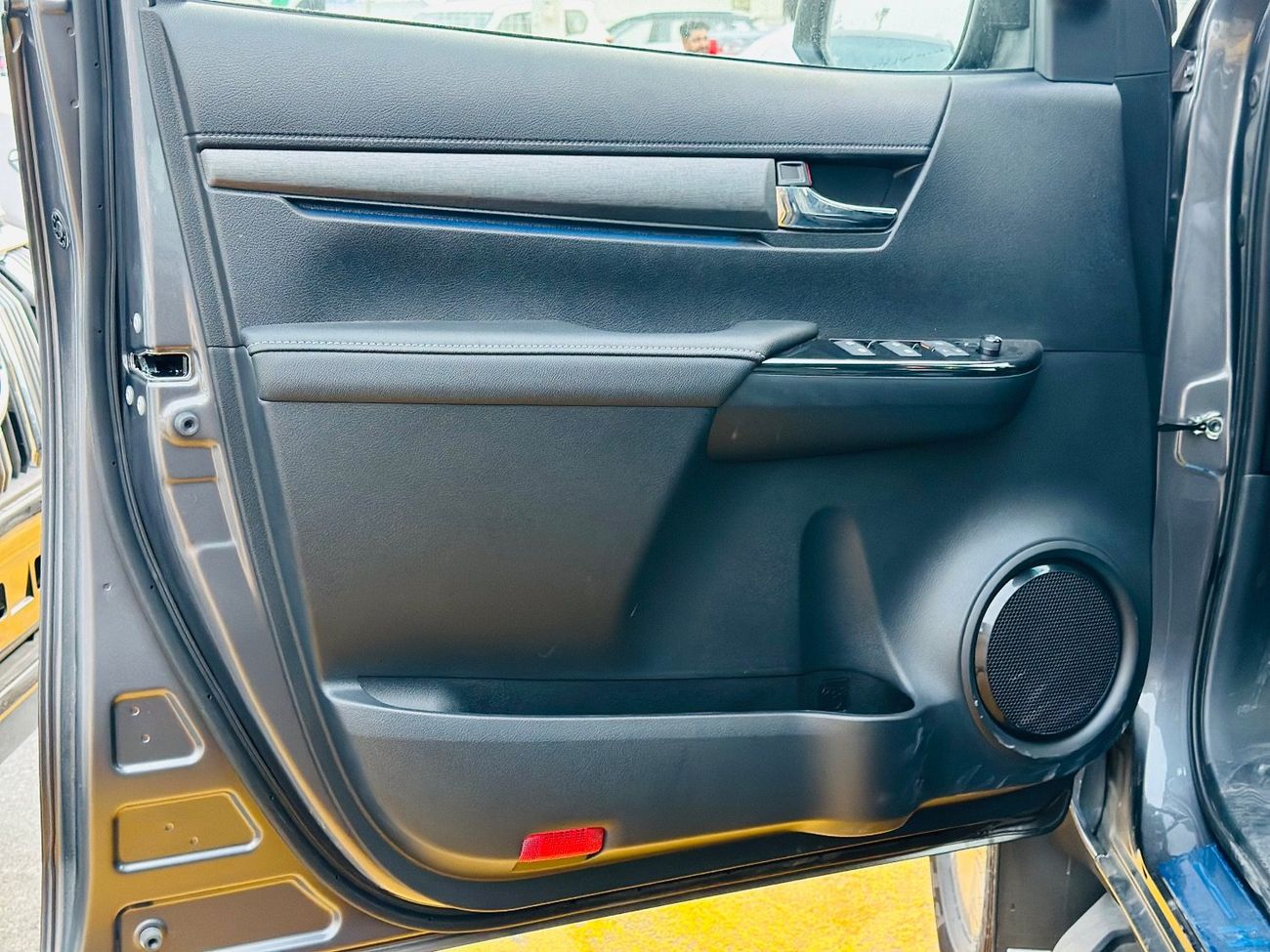 تويوتا هيلوكس Adventure 4.0L