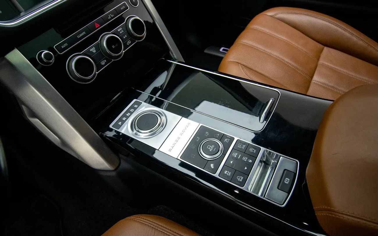 لاند روفر رينج روفر Vogue SE Supercharged - GCC Spec